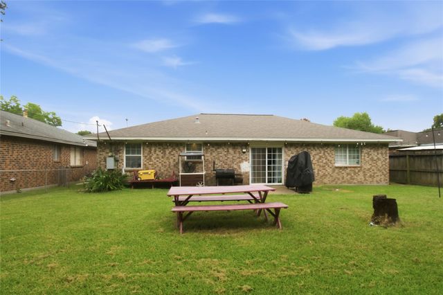 4616 Luella Avenue, Deer Park, TX 77536