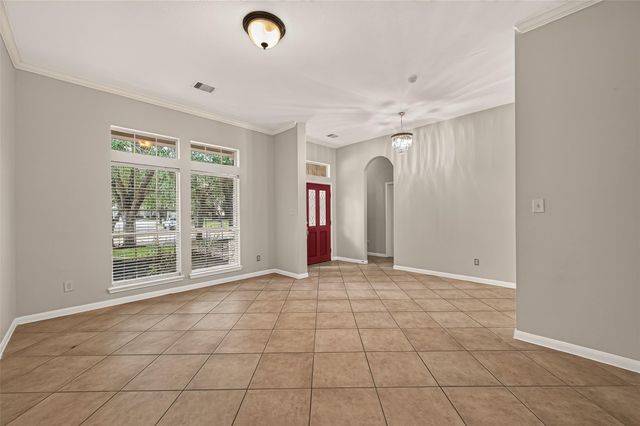 706 Silver Creek Circle, Richmond, TX 77406