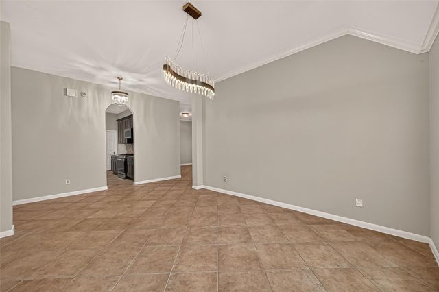 706 Silver Creek Circle, Richmond, TX 77406