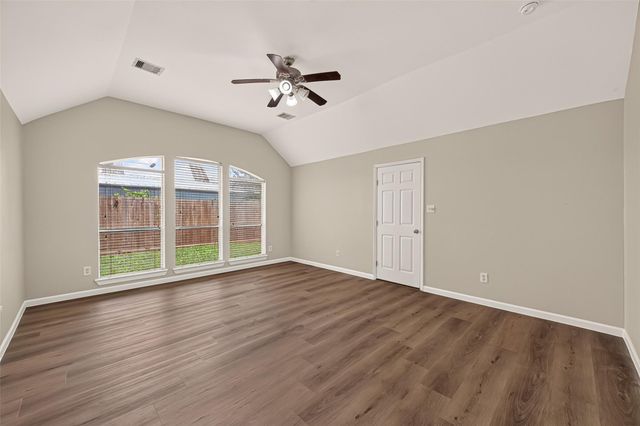 706 Silver Creek Circle, Richmond, TX 77406