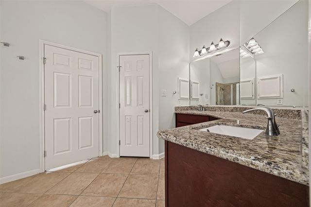 706 Silver Creek Circle, Richmond, TX 77406