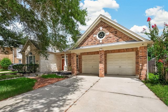 706 Silver Creek Circle, Richmond, TX 77406