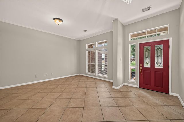 706 Silver Creek Circle, Richmond, TX 77406