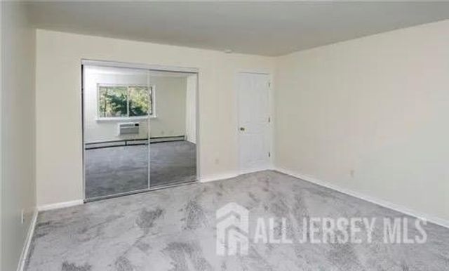 703 Cricket Lane, Woodbridge Proper, NJ 07095