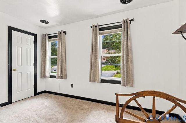 5117 Rock Harbour Rd, Midlothian, VA 23112