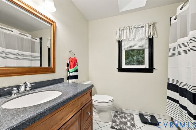 5117 Rock Harbour Rd, Midlothian, VA 23112