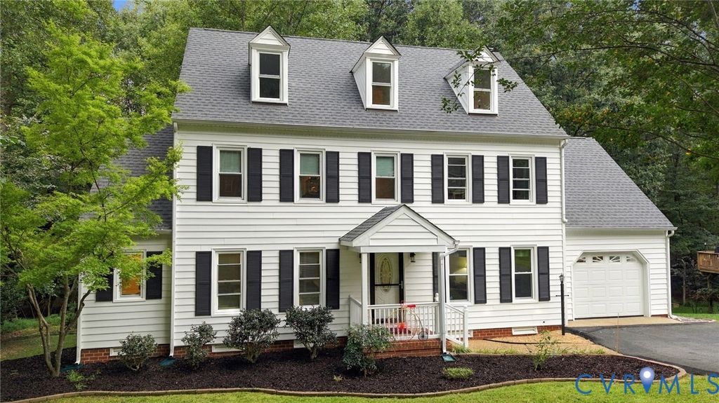 5117 Rock Harbour Rd, Midlothian, VA 23112
