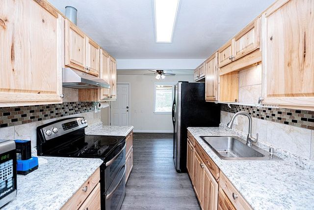 3617 E Grace Ave, Spokane, WA 99217