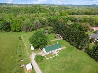 275 Adamik, Jefferson/mather, PA 15322