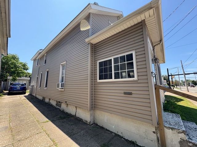 713 E 12TH Street, Erie, PA 16503