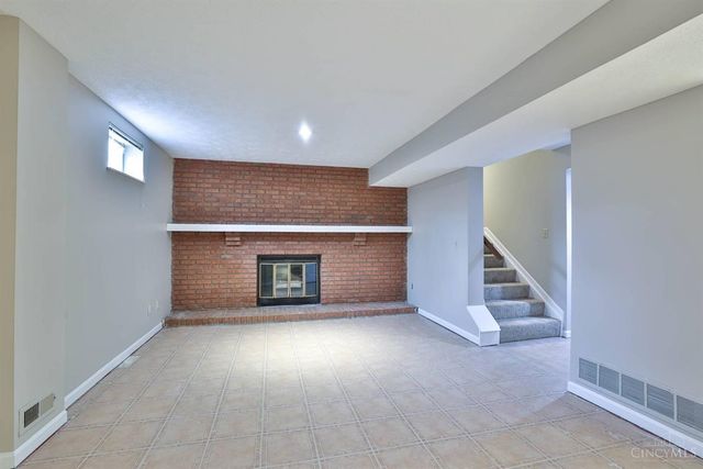 10893 Fallsington Court, Blue Ash, OH 45242