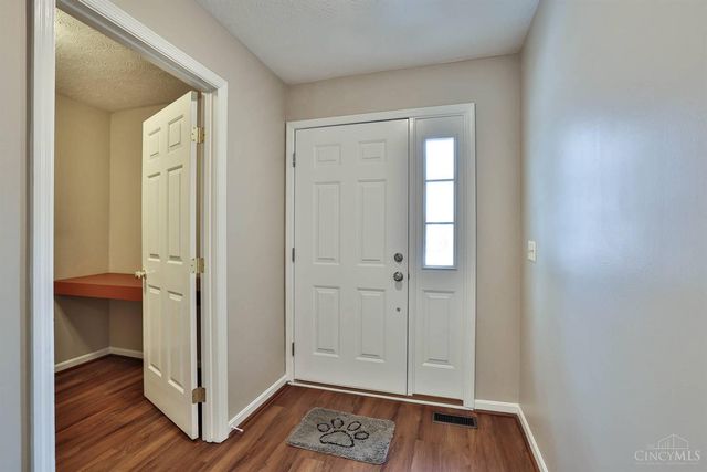 10893 Fallsington Court, Blue Ash, OH 45242