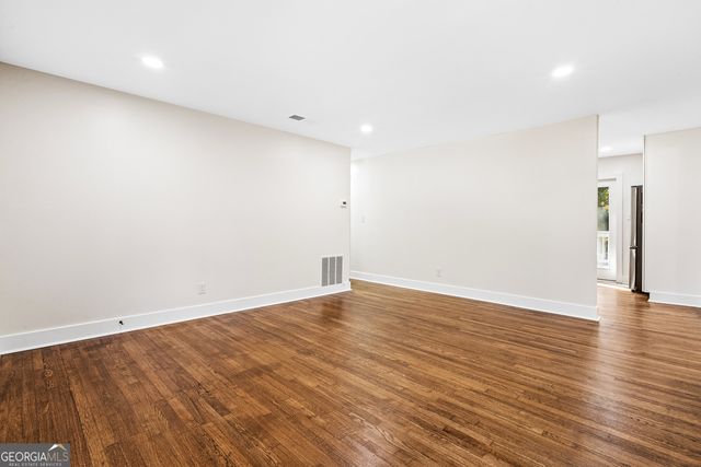 4976 Mable Lake Drive SW, Mableton, GA 30126