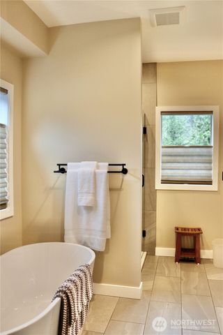 1377 Alger Cain Lake Rd, Sedro Woolley, WA 98284