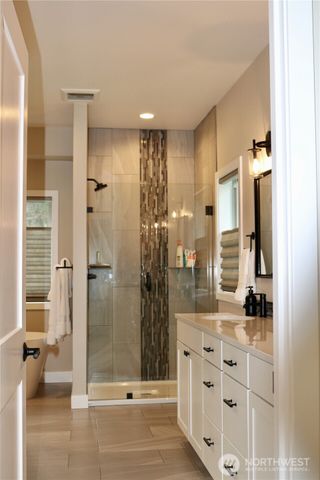 1377 Alger Cain Lake Rd, Sedro Woolley, WA 98284