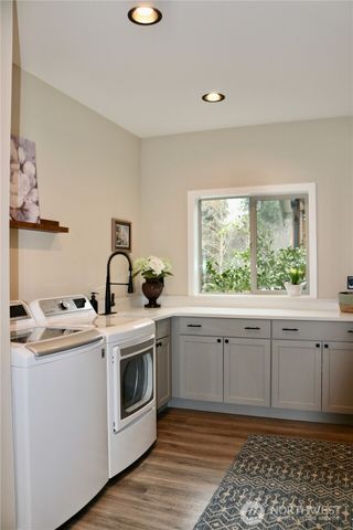 1377 Alger Cain Lake Rd, Sedro Woolley, WA 98284