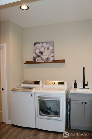 1377 Alger Cain Lake Rd, Sedro Woolley, WA 98284