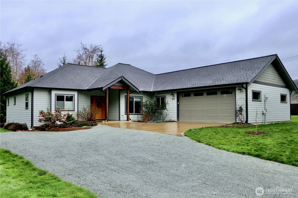 1377 Alger Cain Lake Rd, Sedro Woolley, WA 98284