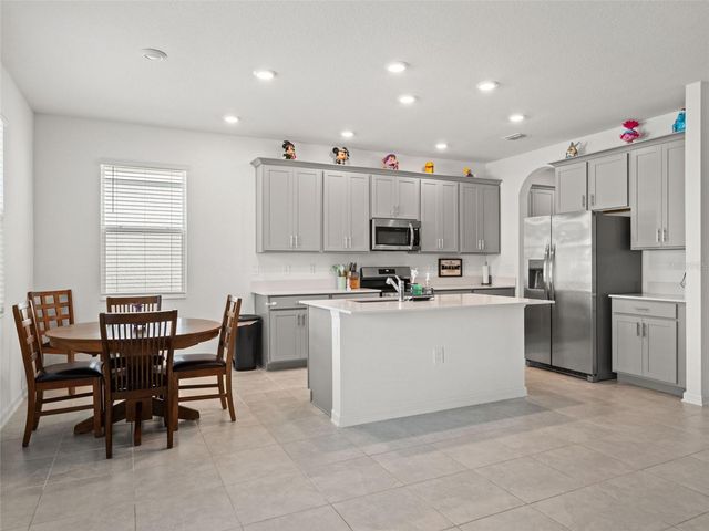 2839 FITNESS ST, Clermont, FL 34714