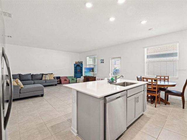 2839 FITNESS ST, Clermont, FL 34714