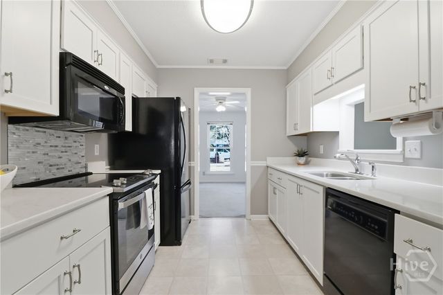 1020 Brittlewood Drive, Savannah, GA 31410