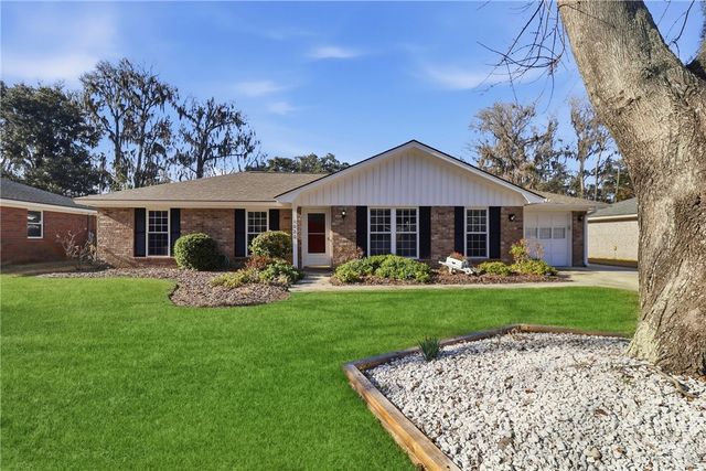 1020 Brittlewood Drive, Savannah, GA 31410