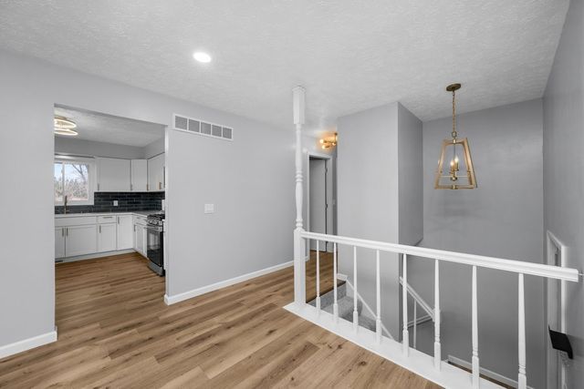 2501 E 34th Street Court, Davenport, IA 52807