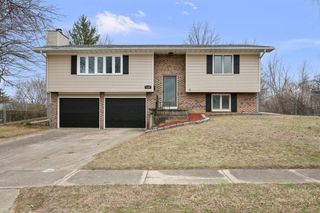 2501 E 34th Street Court, Davenport, IA 52807