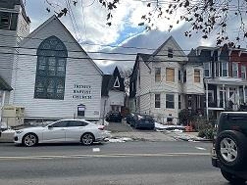 165 BOWER ST, Jc, Heights, NJ 07307