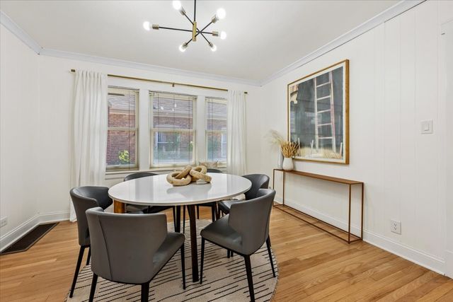 3810 N Mozart Street, Chicago, IL 60618