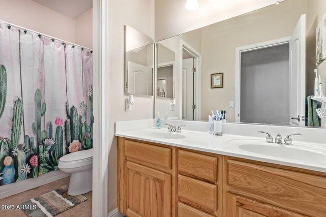 6833 W ST CHARLES Avenue, Laveen, AZ 85339