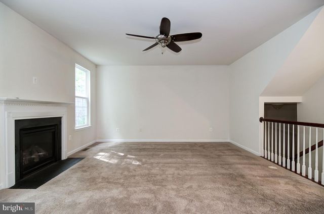 3401 EAGLE RIDGE DR, Woodbridge, VA 22191