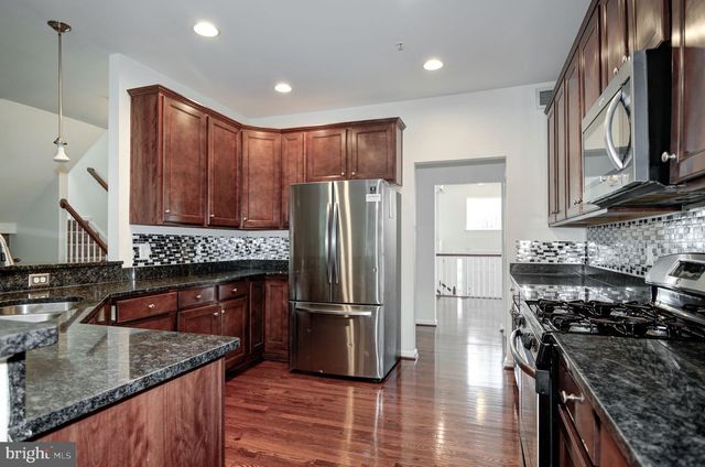 3401 EAGLE RIDGE DR, Woodbridge, VA 22191