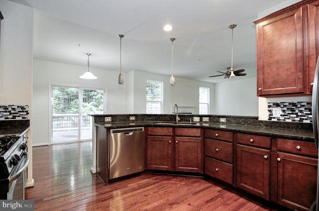 3401 EAGLE RIDGE DR, Woodbridge, VA 22191