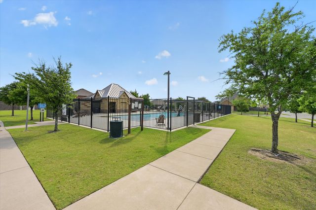 1420 Arabella Avenue, Forney, TX 75126