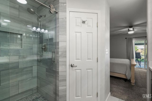 12414 Lavina Avenue, Bakersfield, CA 93312