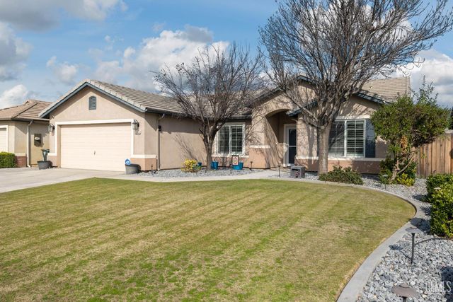 12414 Lavina Avenue, Bakersfield, CA 93312