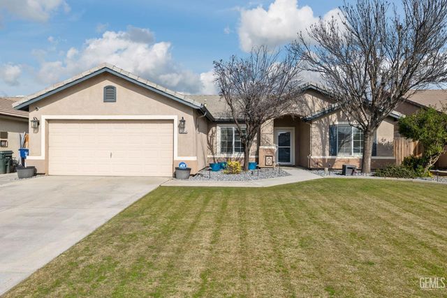 12414 Lavina Avenue, Bakersfield, CA 93312