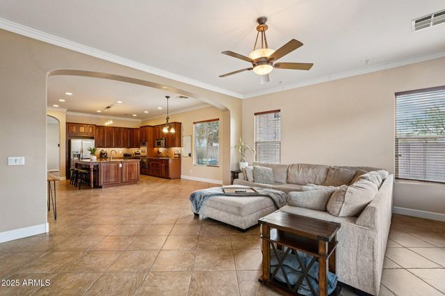 6920 W FREMONT Road, Laveen, AZ 85339