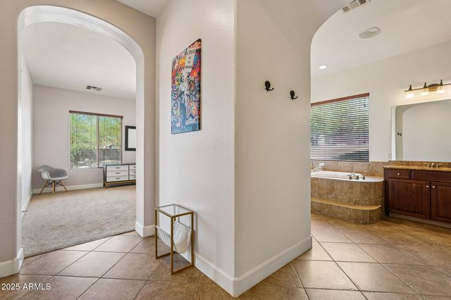 6920 W FREMONT Road, Laveen, AZ 85339