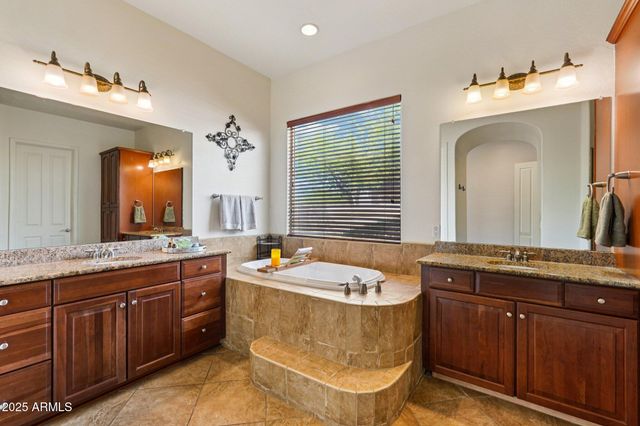 6920 W FREMONT Road, Laveen, AZ 85339