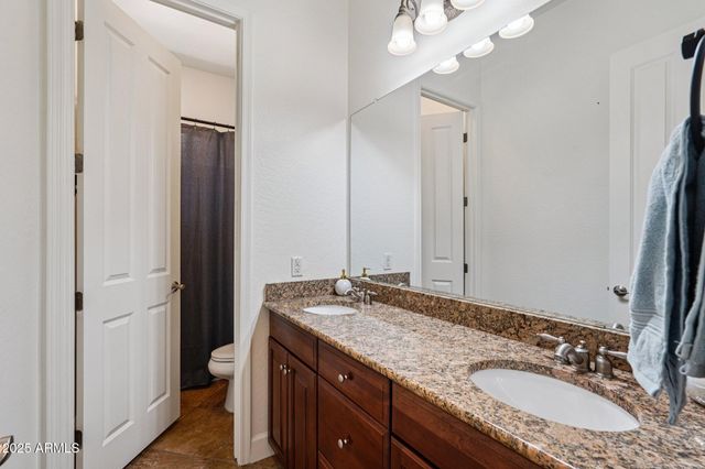 6920 W FREMONT Road, Laveen, AZ 85339