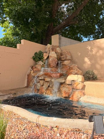5912 Canyon Crest Place NE, Albuquerque, NM 87111