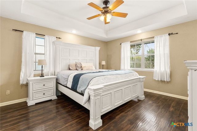 1548 Valley Forest, Canyon Lake, TX 78133