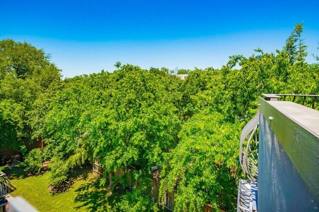 206 E Live Oak ST F, Austin, TX 78704