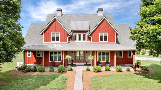 343 Finley Road, Easley, SC 29642