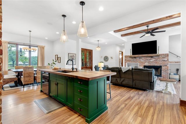 343 Finley Road, Easley, SC 29642