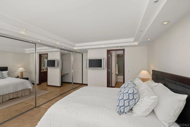 1760 Avenida del Mundo 406, Coronado, CA 92118