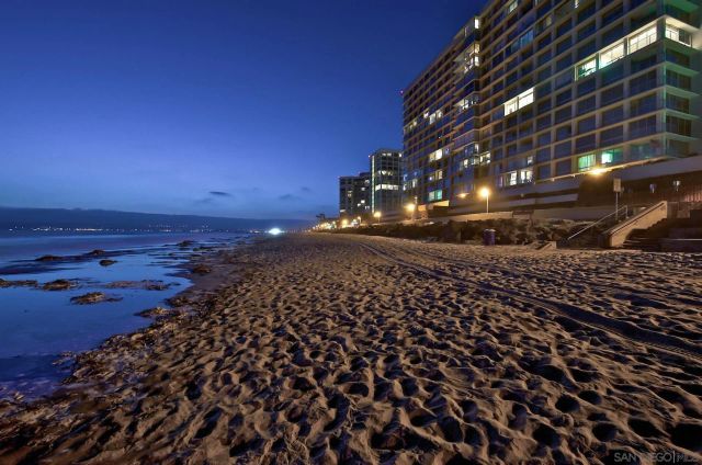 1760 Avenida del Mundo 406, Coronado, CA 92118