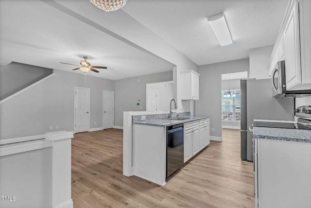 142 Brentfield Loop, Morrisville, NC 27560